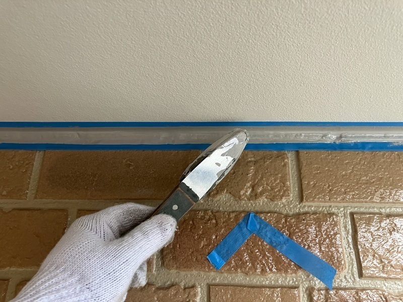 シーリング均し作業