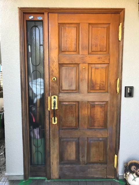 玄関ドア塗装前