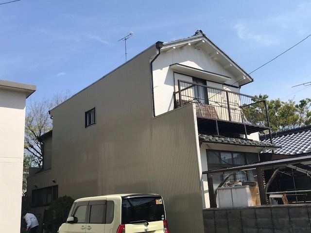 名古屋市千種区Mさま　屋根・外壁塗装完成