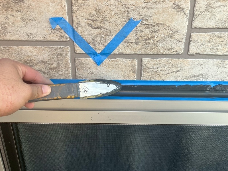 シーリング均し作業