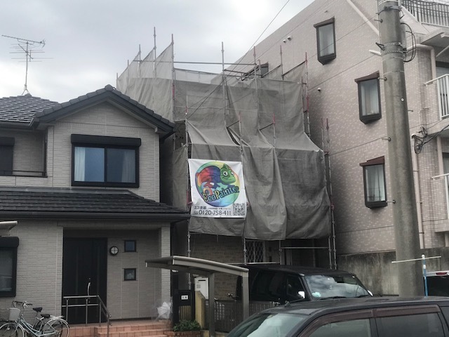 名古屋市中川区Sさま　屋根・外壁塗装工事着工