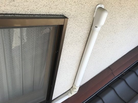 エアコンダクトカバー取り付け
