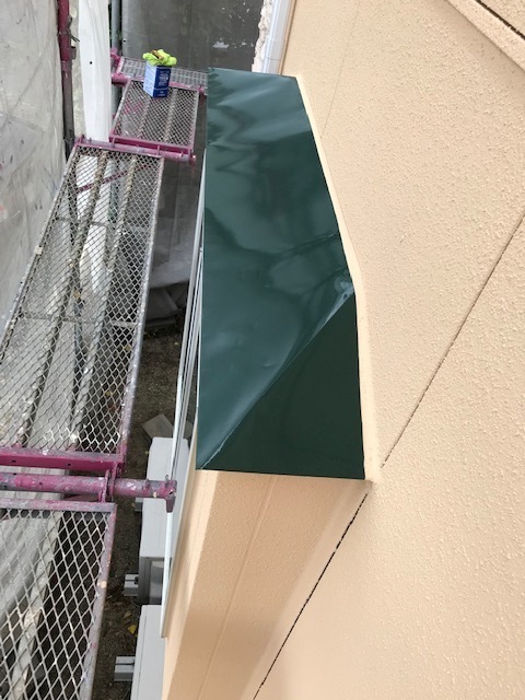 庇トタン塗装