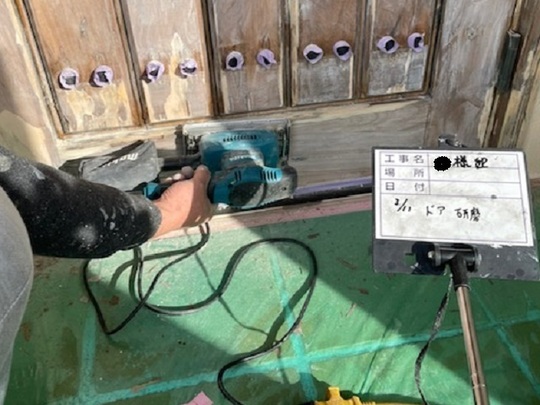 名古屋市緑区Hさま　木製ドア塗装