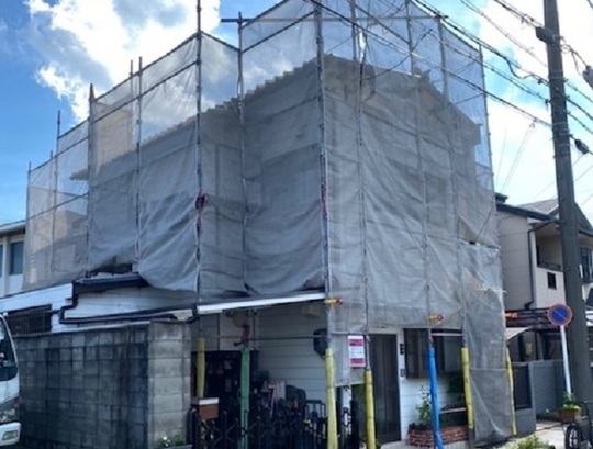 名古屋市昭和区Iさま　屋根塗装工事着工