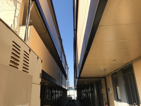 マンション廊下付近の塗装