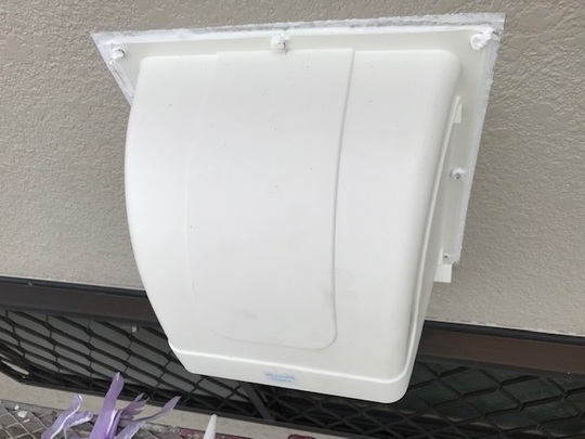 換気扇ダクト取り付け後