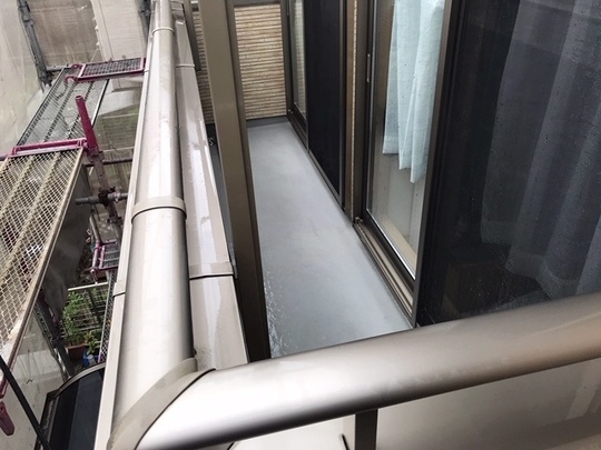 ベランダ床洗浄