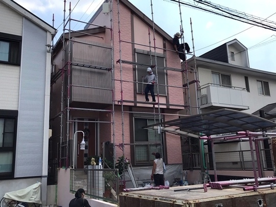 足場払い
