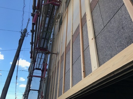 下地胴縁