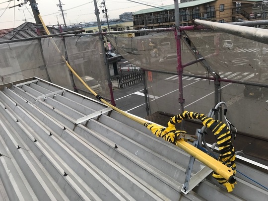 電線の防護カバー